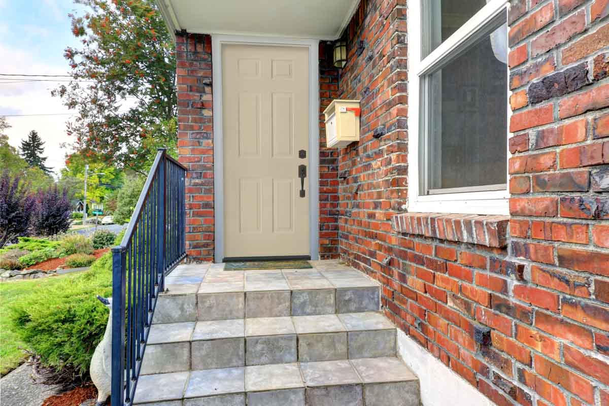 6 Panel Door in Crumb Cake